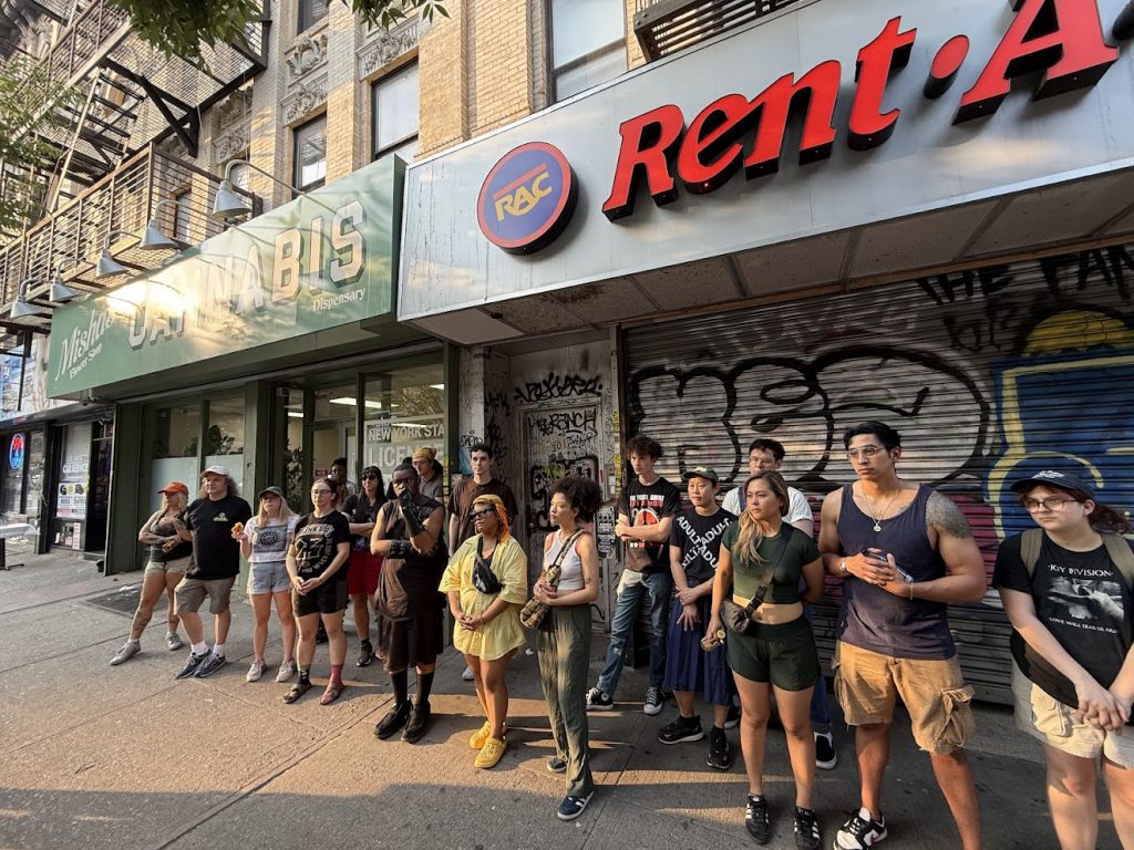 Misha's Flower Shop (Bushwick, Brooklyn)